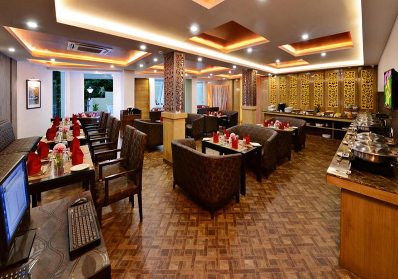 Jk Clarks Exotica Hotel Dalhousie Exterior photo